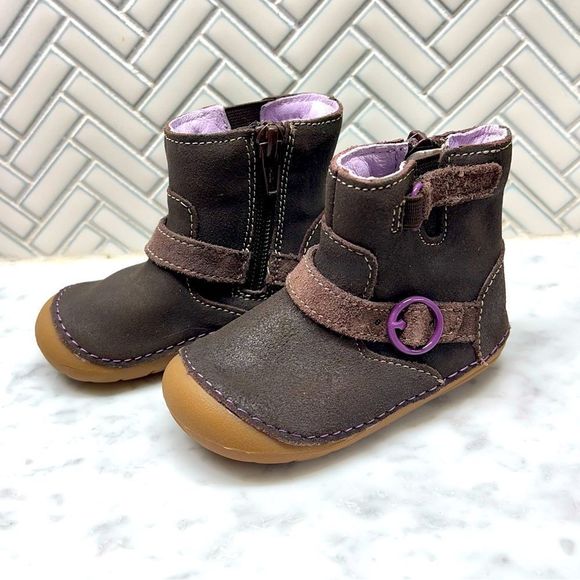 Stride Rite Thalia Brown Leather, Purple size 5W - Picture 1 of 9